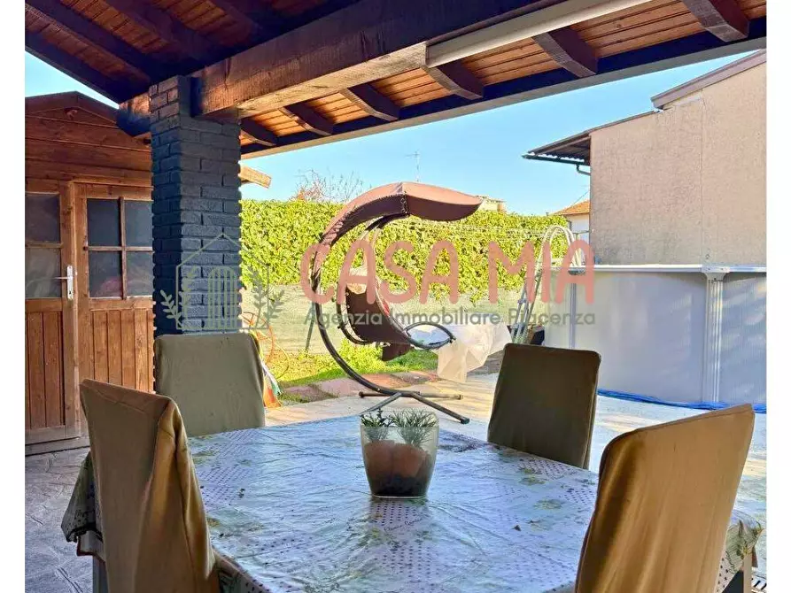 Immagine 14 di Villa in vendita  in Via Agazzano a Agazzano