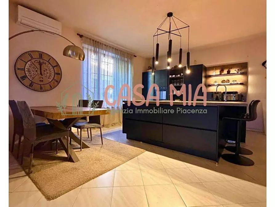 Immagine 24 di Villa in vendita  in Via Agazzano a Agazzano