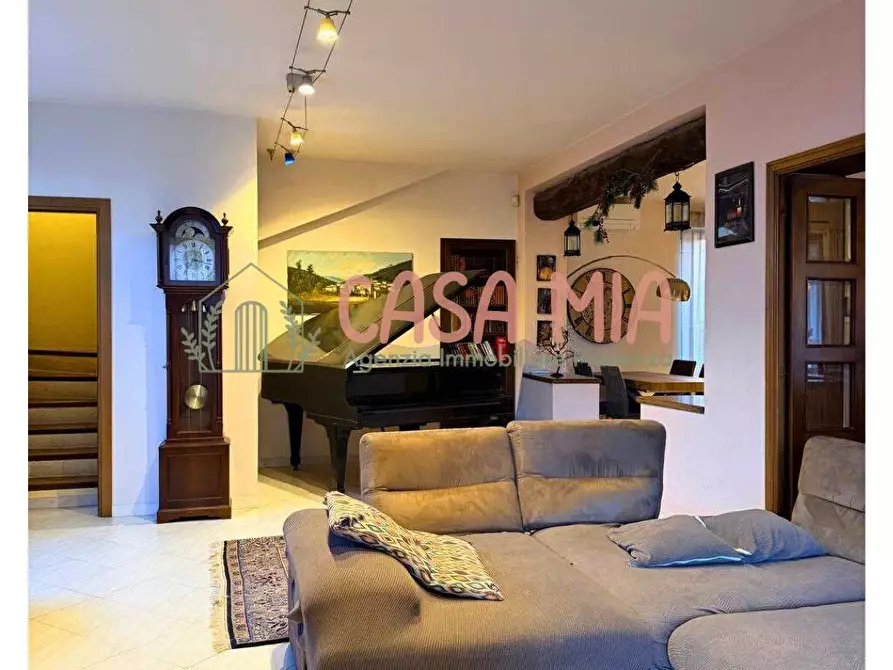 Immagine 25 di Villa in vendita  in Via Agazzano a Agazzano