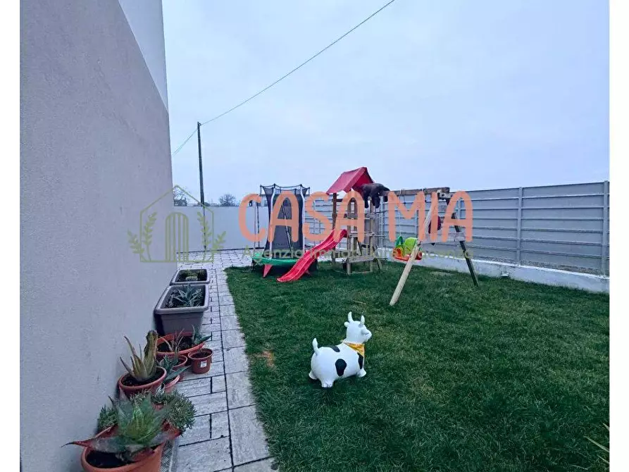 Immagine 6 di Villa in vendita  in località Rossia 12 a Gossolengo