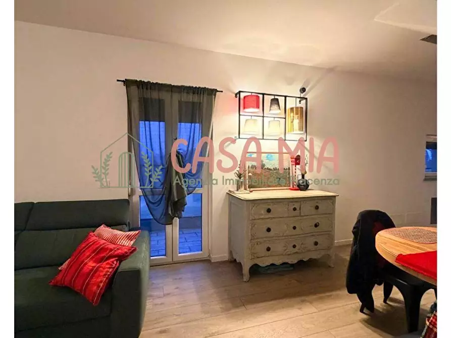 Immagine 11 di Villa in vendita  in località Rossia 12 a Gossolengo