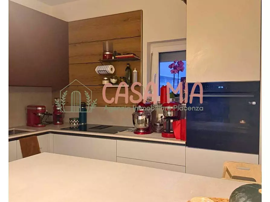 Immagine 19 di Villa in vendita  in località Rossia 12 a Gossolengo