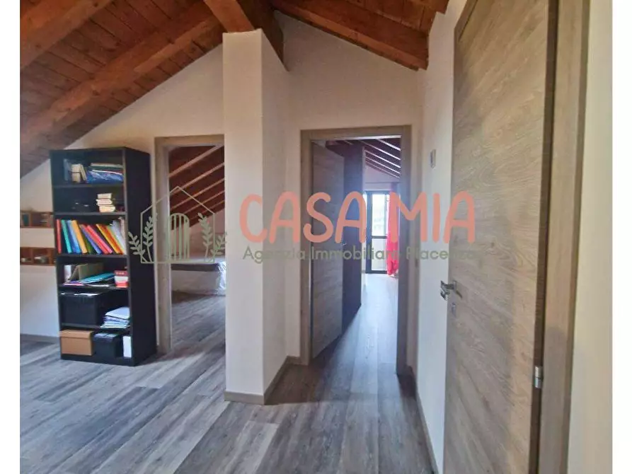 Immagine 13 di Appartamento in vendita  in VIA MAMAGO ROSO a Agazzano