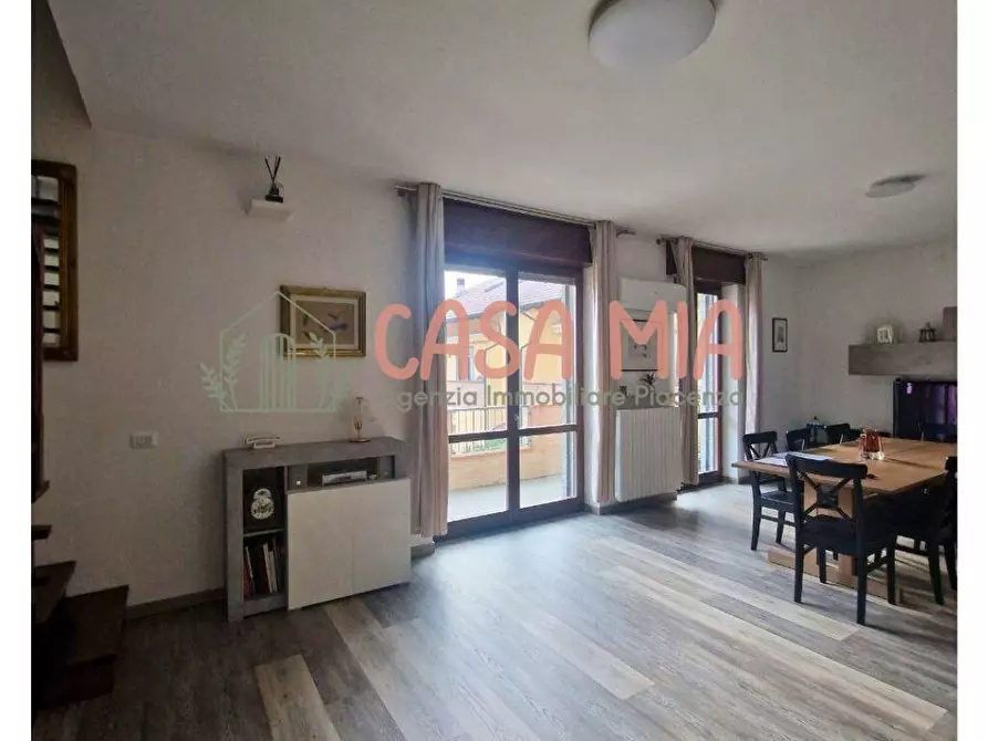 Immagine 14 di Appartamento in vendita  in VIA MAMAGO ROSO a Agazzano