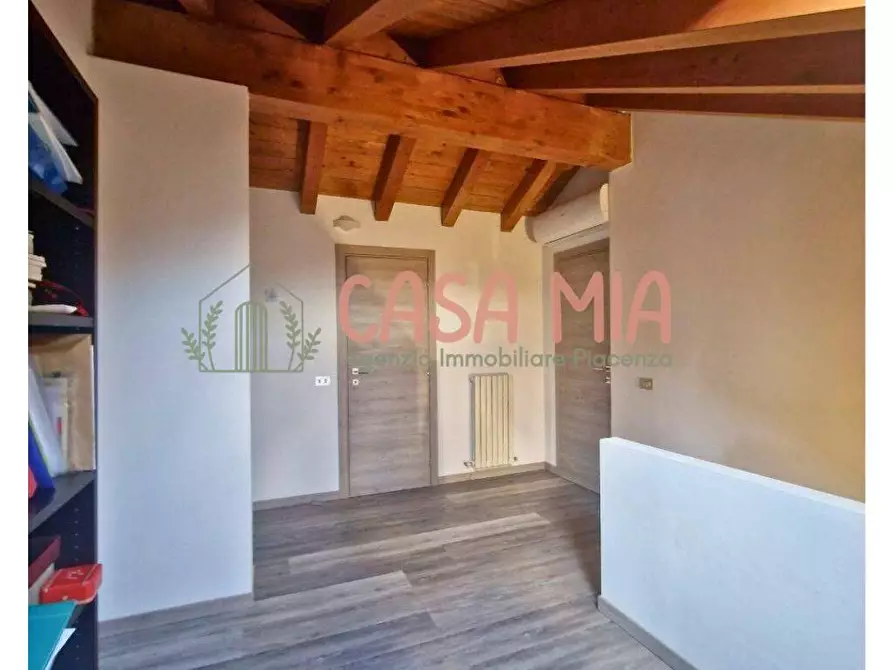 Immagine 21 di Appartamento in vendita  in VIA MAMAGO ROSO a Agazzano