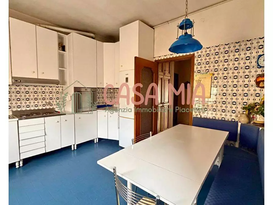 Immagine 2 di Appartamento in vendita  in Via Feliziani a Piacenza