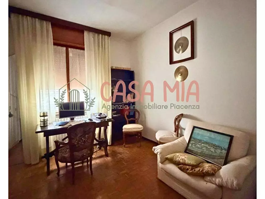 Immagine 16 di Appartamento in vendita  in Via Feliziani a Piacenza