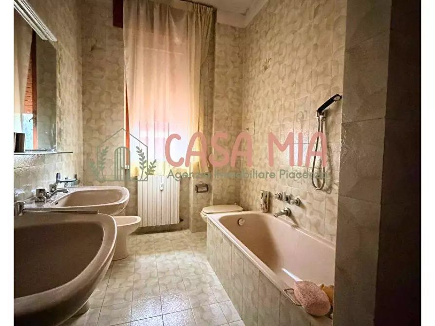 Immagine 20 di Appartamento in vendita  in Via Feliziani a Piacenza