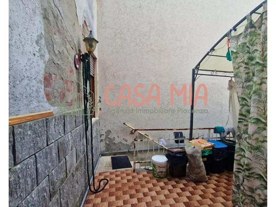 Immagine 11 di Casa semindipendente in vendita  in VIA ROMA a Agazzano