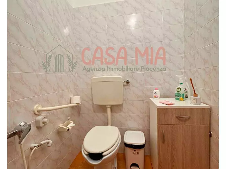 Immagine 18 di Ufficio in affitto  in Via Partigiani d'Italia a Cerignale