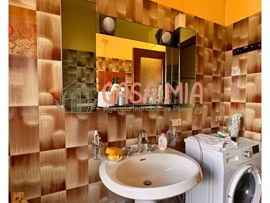 Immagine 19 di Appartamento in vendita  in Via libertà a Agazzano