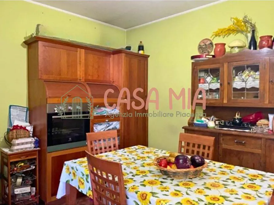 Immagine 11 di Villetta a schiera in vendita  in via caselle a Agazzano