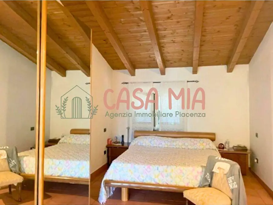 Immagine 12 di Villetta a schiera in vendita  in via caselle a Agazzano