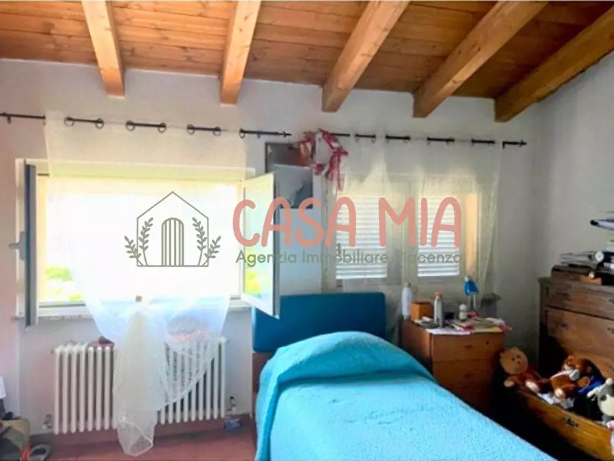 Immagine 18 di Villetta a schiera in vendita  in via caselle a Agazzano