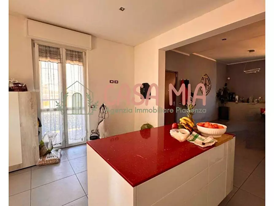 Immagine 3 di Appartamento in vendita  in via marzabotto a Agazzano