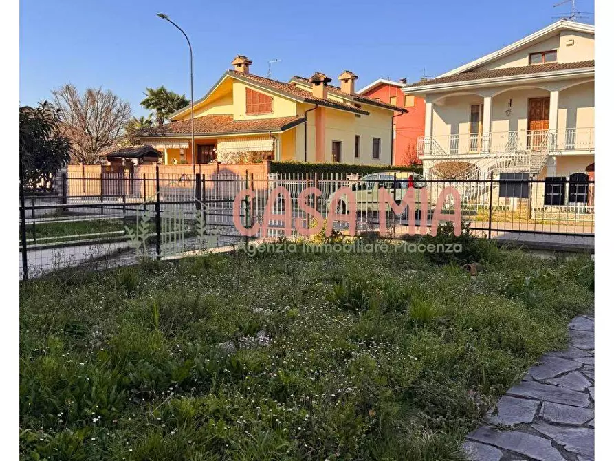 Immagine 17 di Appartamento in vendita  in via marzabotto a Agazzano