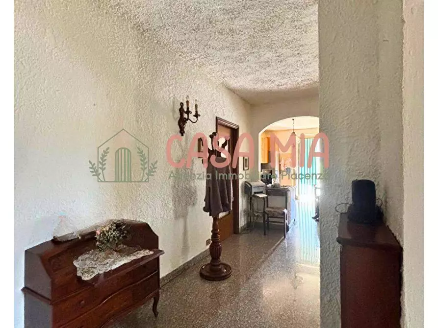 Immagine 48 di Villa in vendita  in Località travazzano a Carpaneto Piacentino