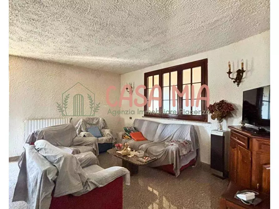 Immagine 52 di Villa in vendita  in Località travazzano a Carpaneto Piacentino