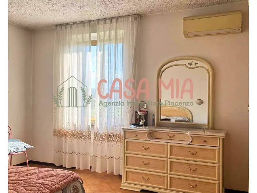 Immagine 61 di Villa in vendita  in Località travazzano a Carpaneto Piacentino