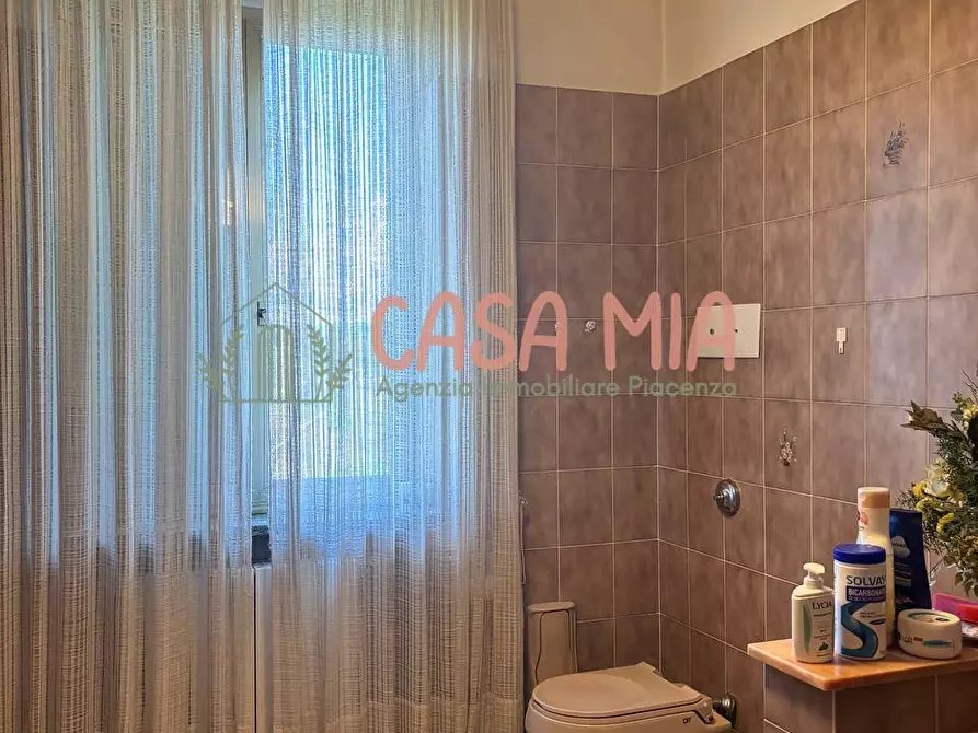 Immagine 36 di Villa in vendita  in Località travazzano a Carpaneto Piacentino