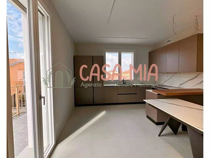 Immagine 12 di Appartamento in vendita  in via 4 novembre a Agazzano