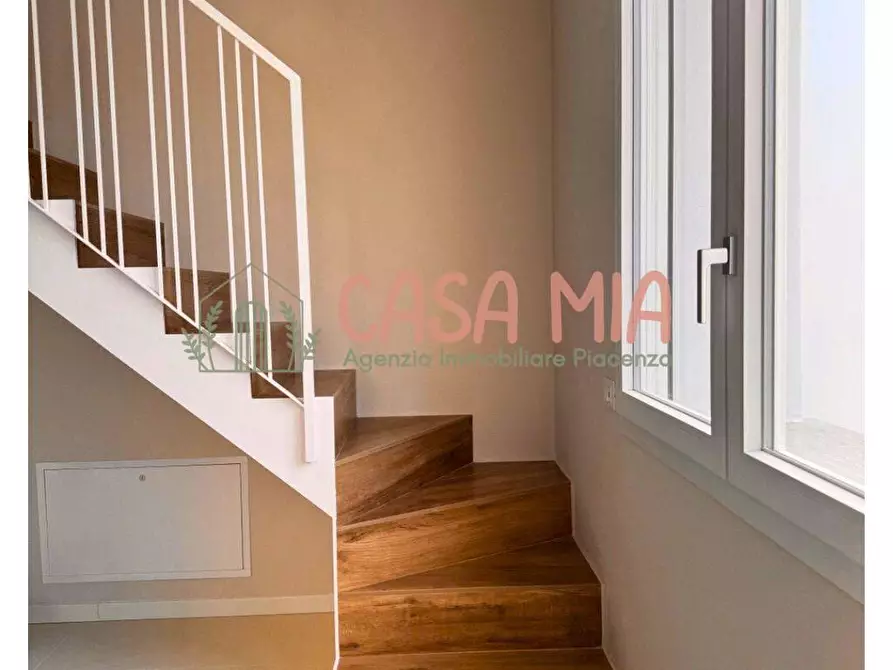 Immagine 14 di Appartamento in vendita  in via 4 novembre a Agazzano