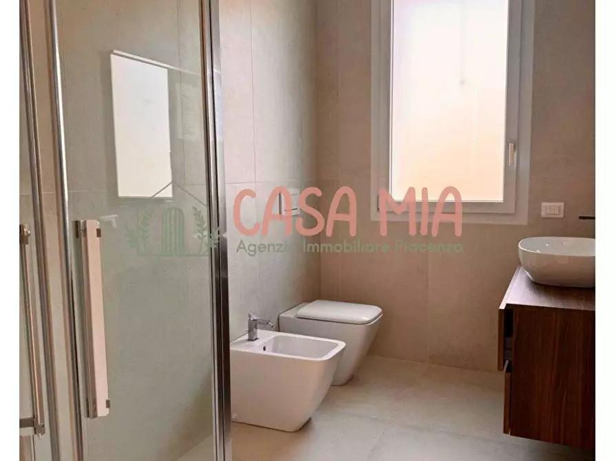 Immagine 19 di Appartamento in vendita  in via 4 novembre a Agazzano