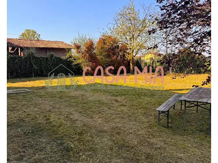 Immagine 9 di Villa in vendita  in Incrociata a Agazzano