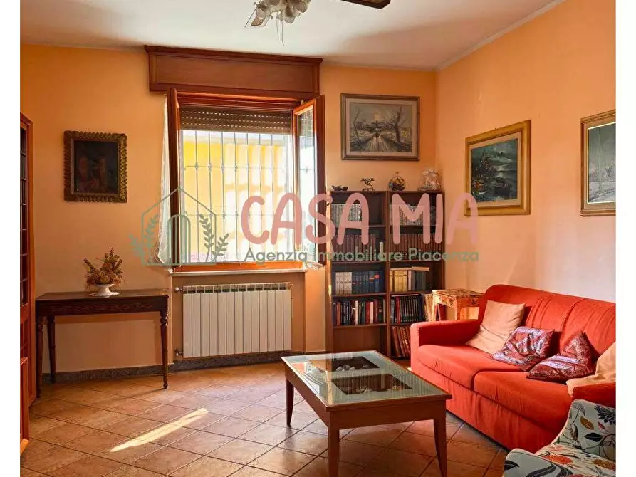 Immagine 14 di Villa in vendita  in Incrociata a Agazzano