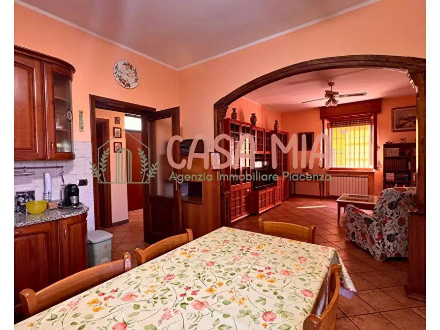 Immagine 20 di Villa in vendita  in Incrociata a Agazzano