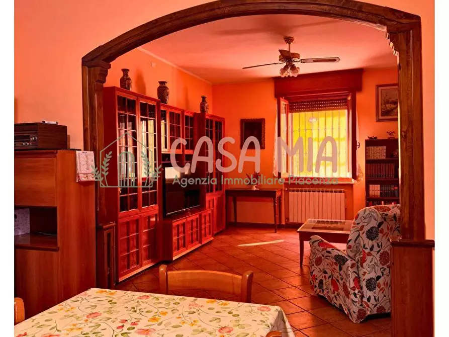 Immagine 21 di Villa in vendita  in Incrociata a Agazzano