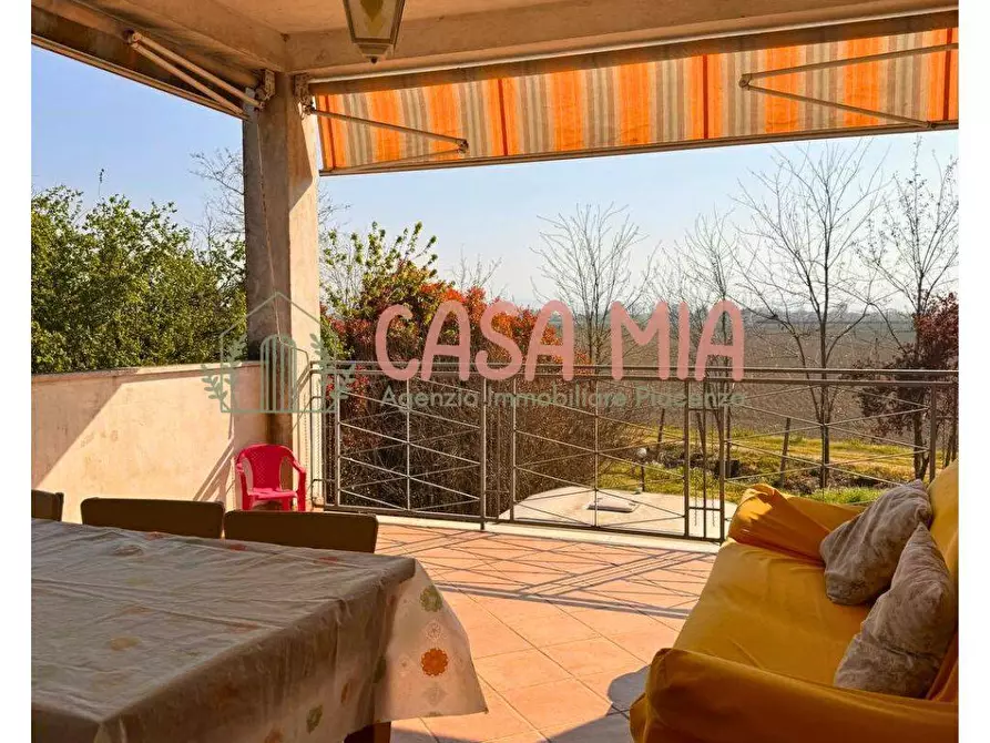 Immagine 26 di Villa in vendita  in Incrociata a Agazzano