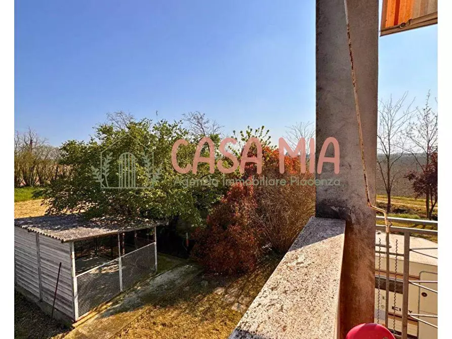 Immagine 35 di Villa in vendita  in Incrociata a Agazzano