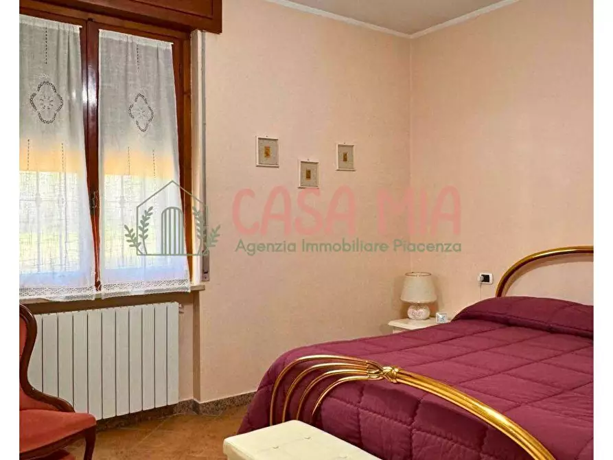 Immagine 38 di Villa in vendita  in Incrociata a Agazzano