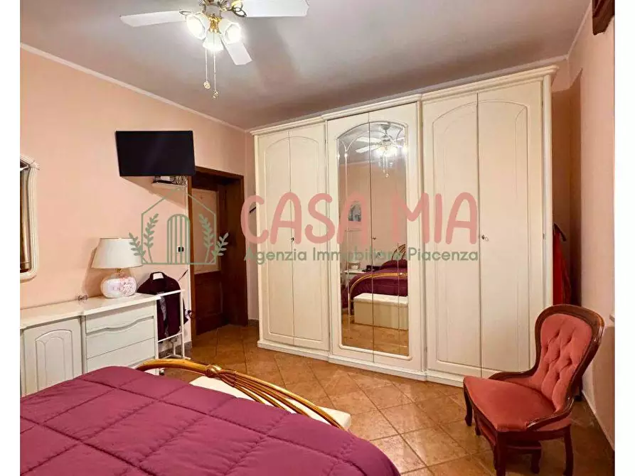 Immagine 41 di Villa in vendita  in Incrociata a Agazzano