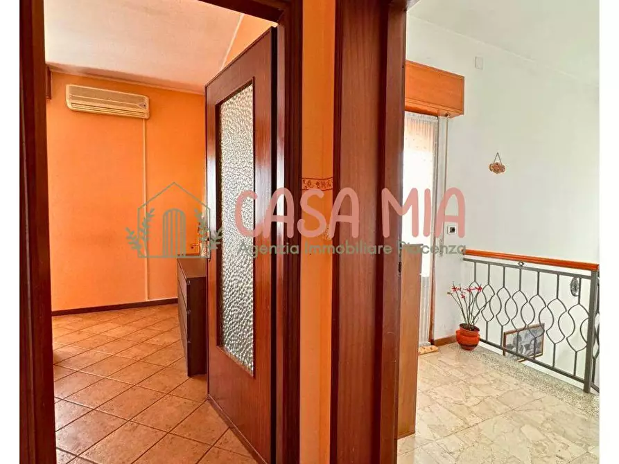 Immagine 43 di Villa in vendita  in Incrociata a Agazzano