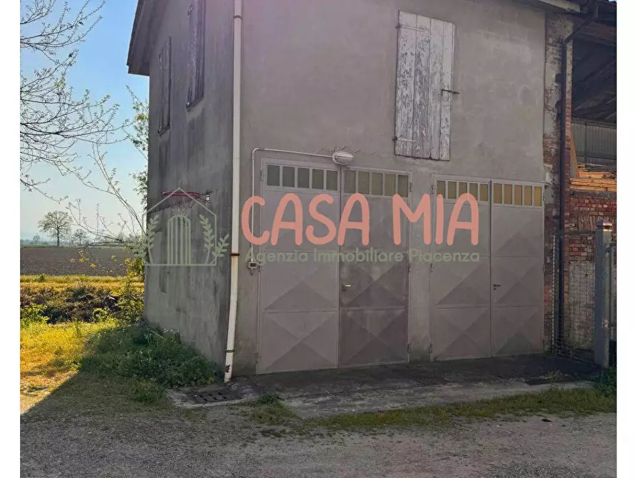 Immagine 50 di Villa in vendita  in Incrociata a Agazzano