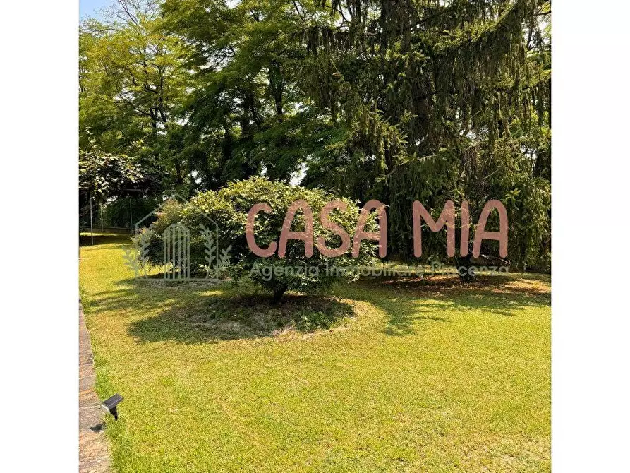 casa indipendente in vendita ad Agazzano