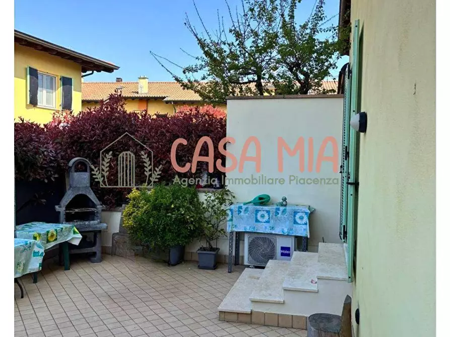 Immagine 16 di Casa semindipendente in vendita  in Via F. Subacchi a Cerignale