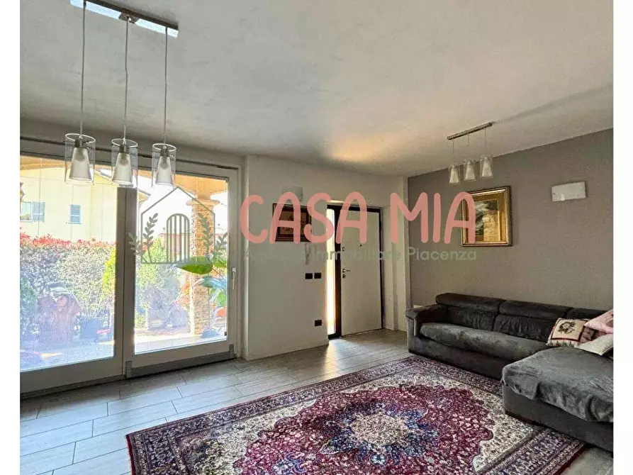 Immagine 1 di Casa semindipendente in vendita  in Via F. Subacchi a Cerignale