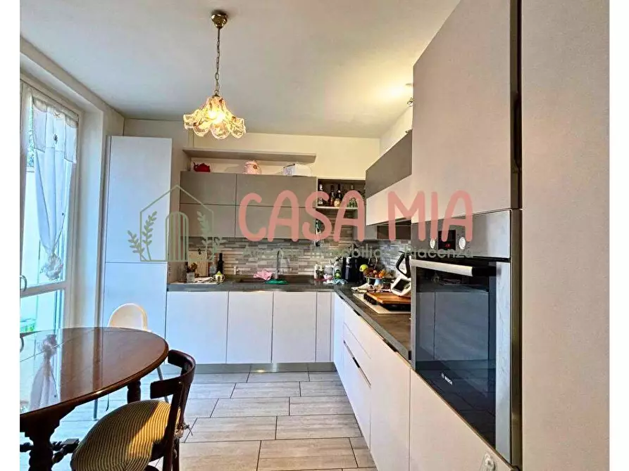 Immagine 39 di Casa semindipendente in vendita  in Via F. Subacchi a Cerignale