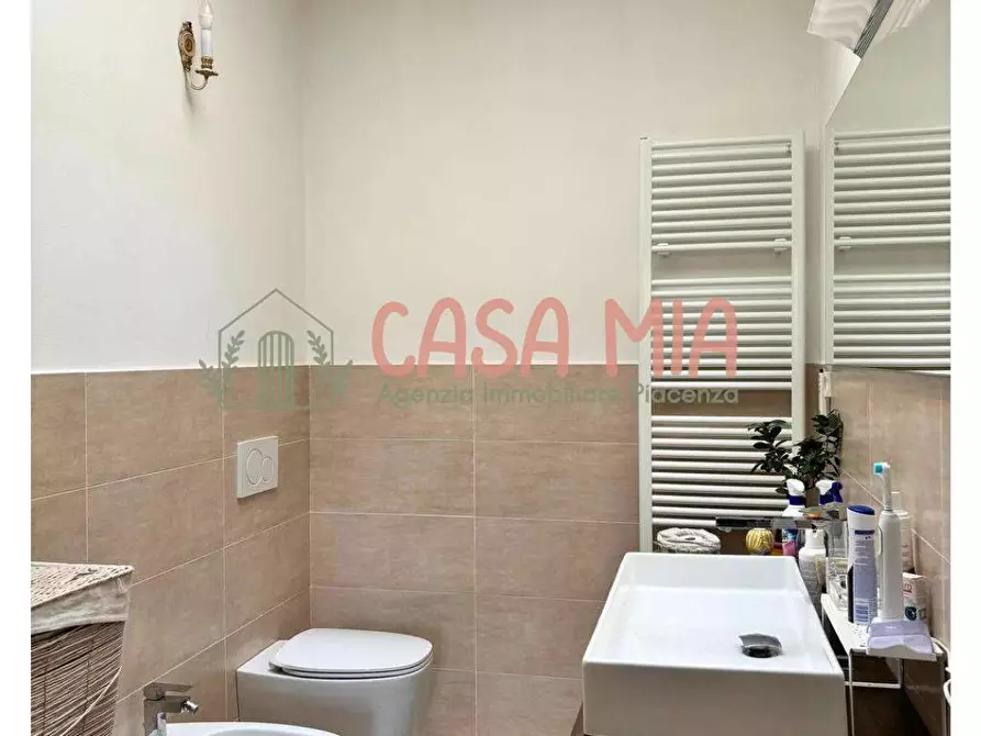 Immagine 55 di Casa semindipendente in vendita  in Via F. Subacchi a Cerignale