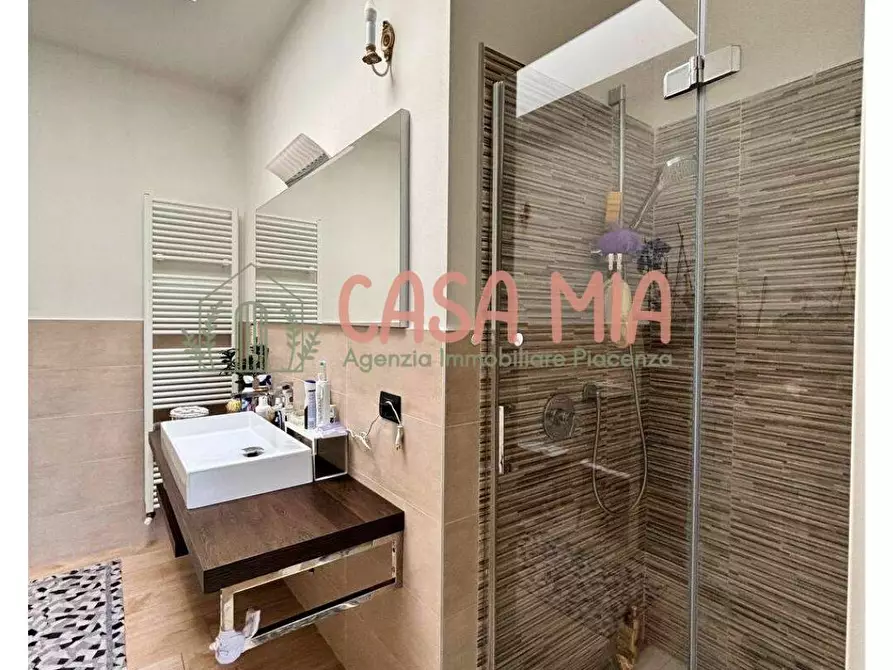 Immagine 60 di Casa semindipendente in vendita  in Via F. Subacchi a Cerignale