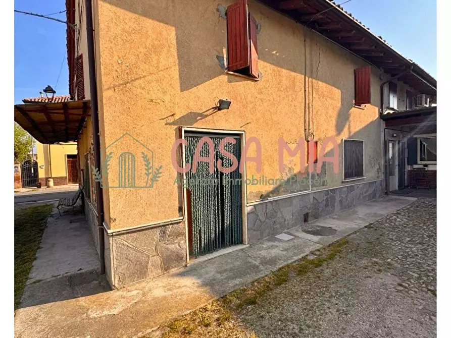 Casa semindipendente in vendita in via santimento a Agazzano