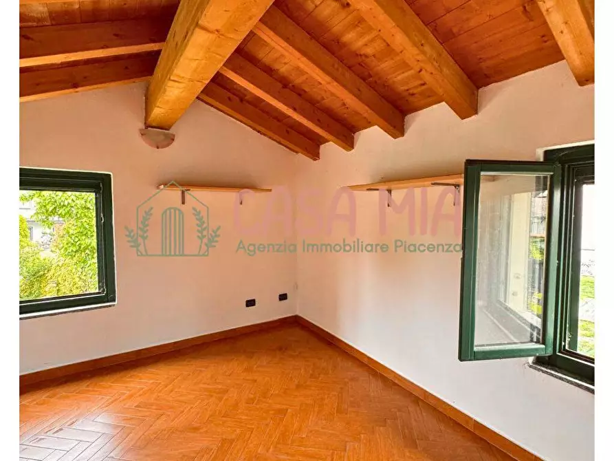 Immagine 10 di Casa indipendente in vendita  in Via Castello a Agazzano