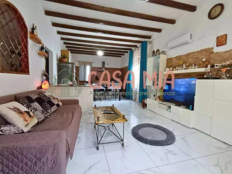 Immagine 12 di Villa in vendita  in Via Leonardo Da Vinci a Castel San Giovanni