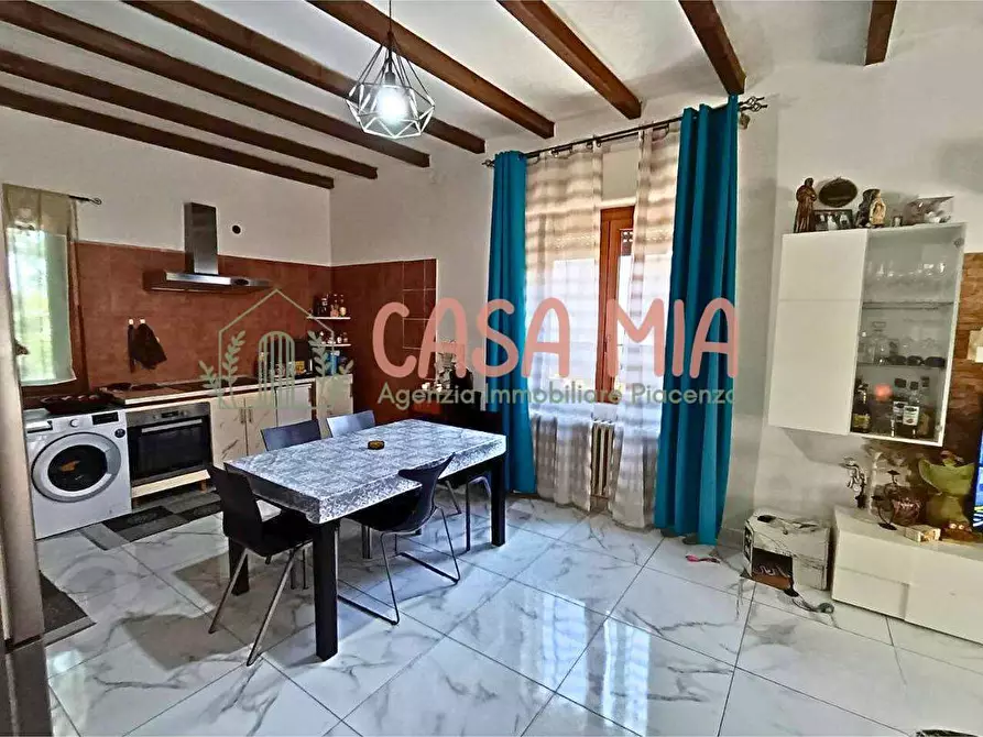 Immagine 13 di Villa in vendita  in Via Leonardo Da Vinci a Castel San Giovanni