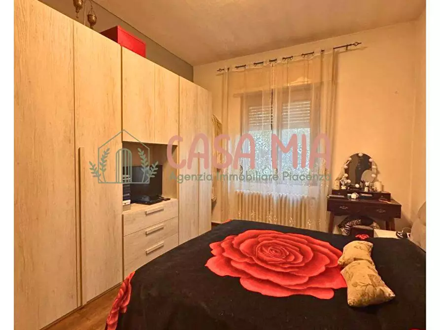 Immagine 21 di Villa in vendita  in Via Leonardo Da Vinci a Castel San Giovanni