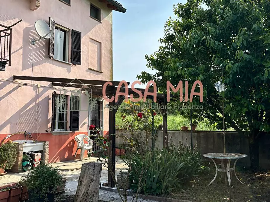 Immagine 55 di Casa indipendente in vendita  in Località stradone a Agazzano