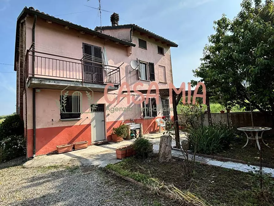 casa indipendente in vendita ad Agazzano